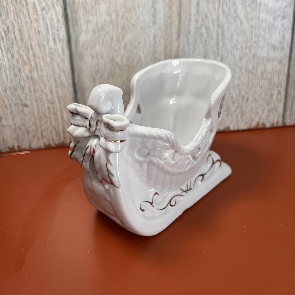 Vintage K's Collection White And Gold Sleigh Figurine Christmas Holiday Decor